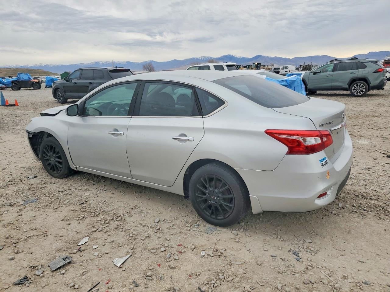 2017 NISSAN SENTRA S photo 2