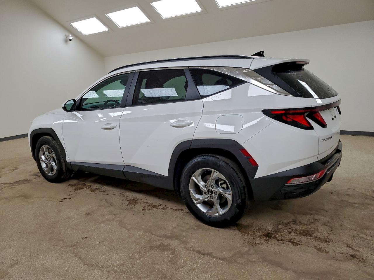 2024 HYUNDAI TUCSON SEL photo 2
