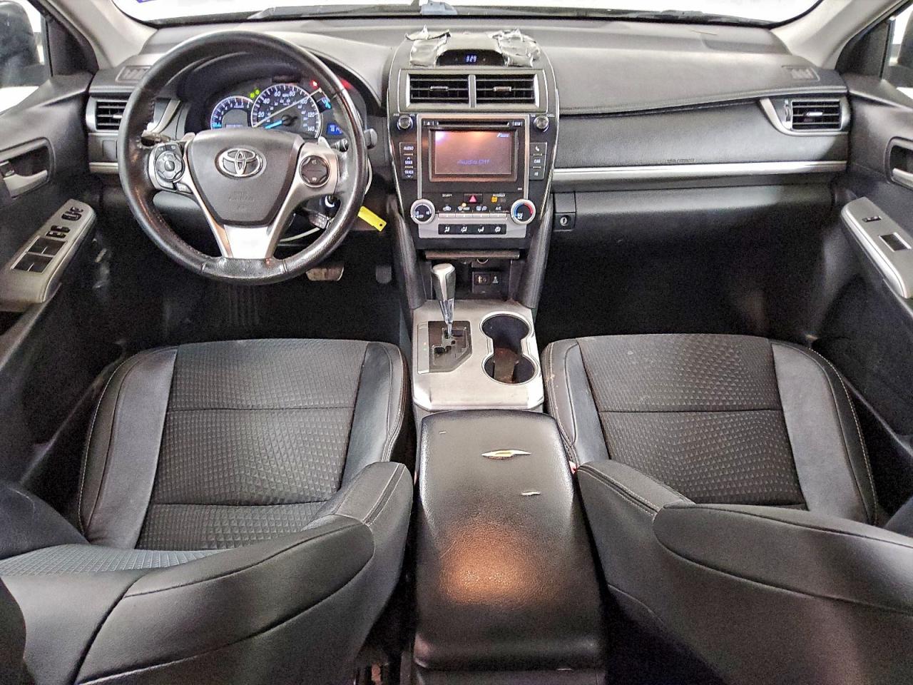 2012 TOYOTA CAMRY BASE photo 8