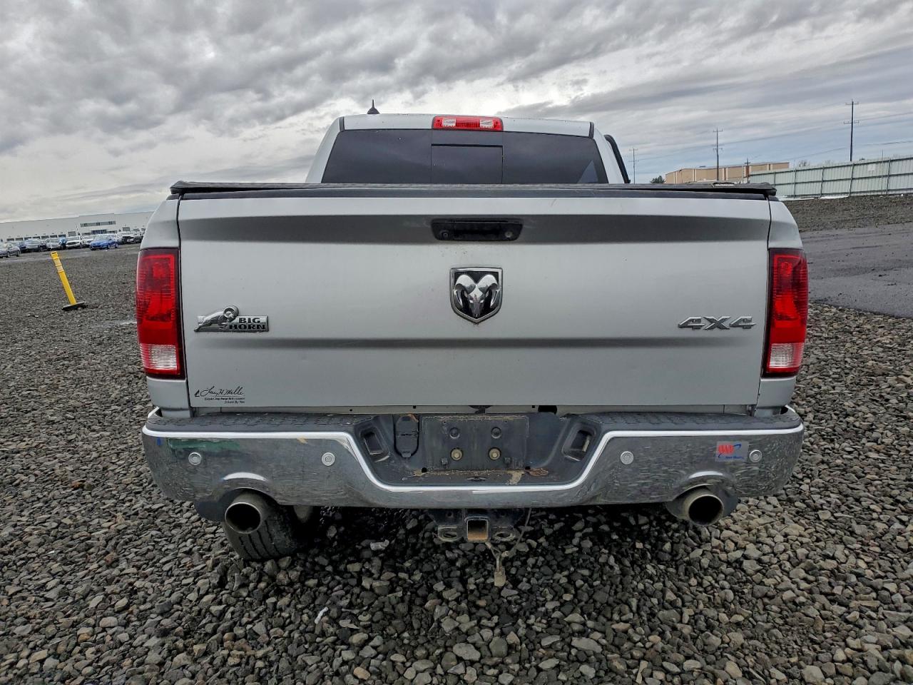 2014 RAM 1500 SLT photo 6