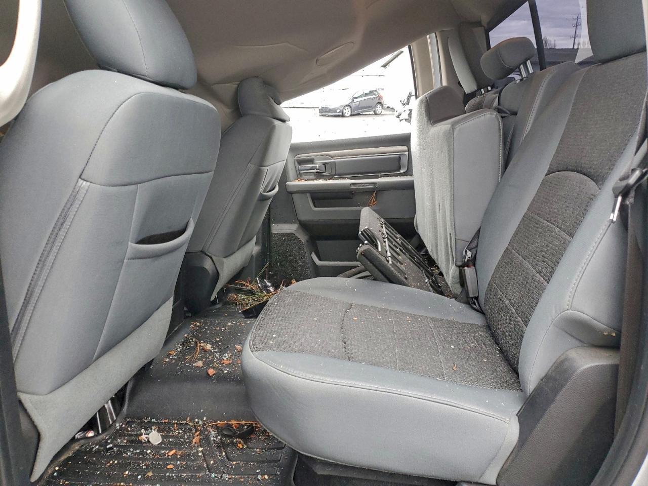 2014 RAM 1500 SLT photo 10