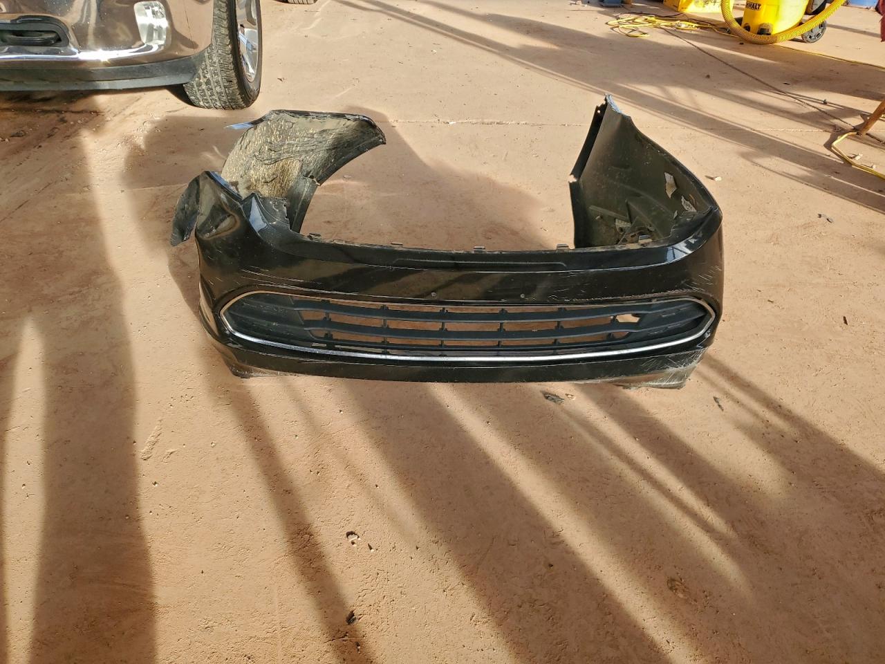 2011 FORD FUSION SE photo 12