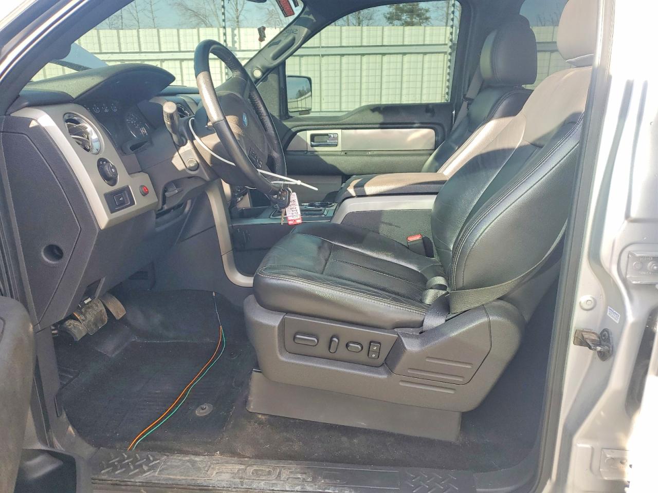 2013 FORD F150 SUPERCREW photo 7