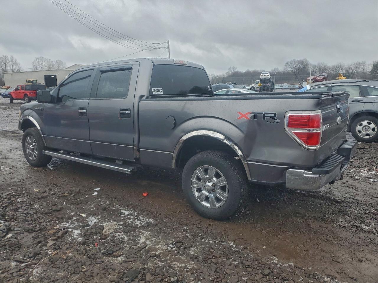 2011 FORD F150 SUPERCREW photo 2