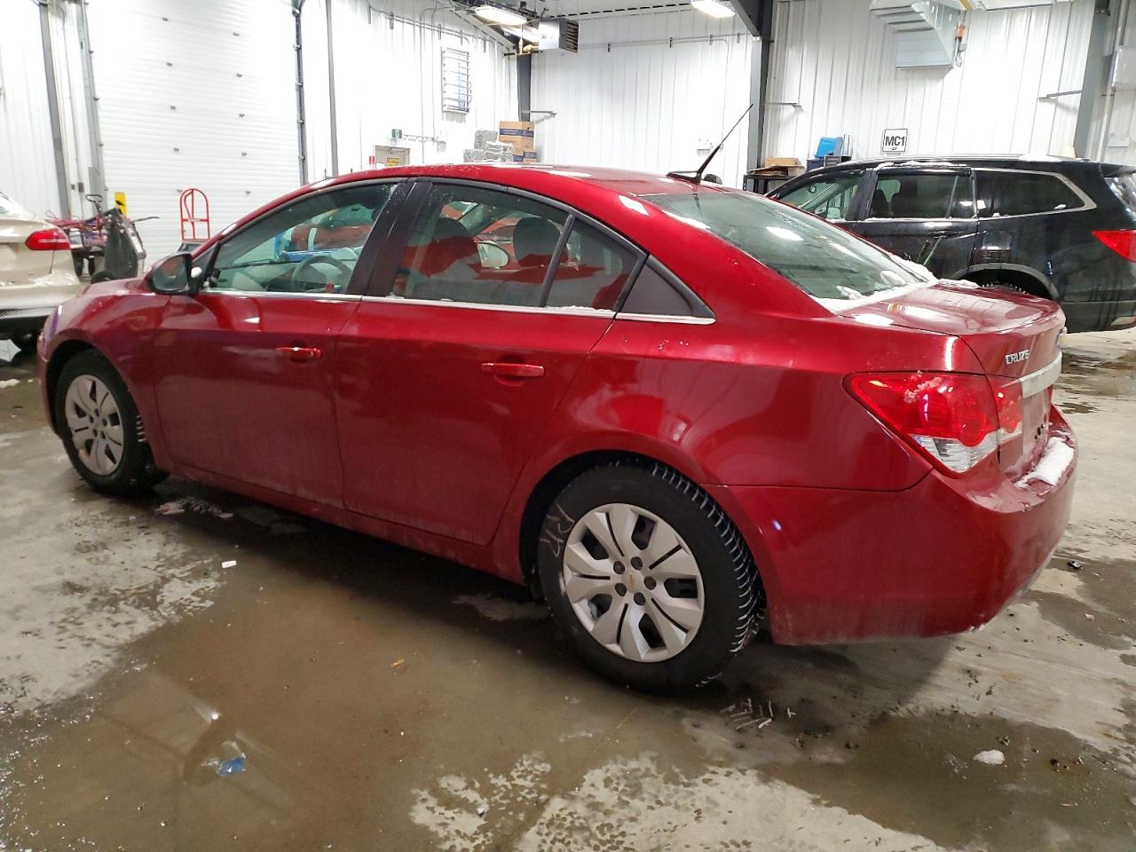 2014 CHEVROLET CRUZE LT photo 2