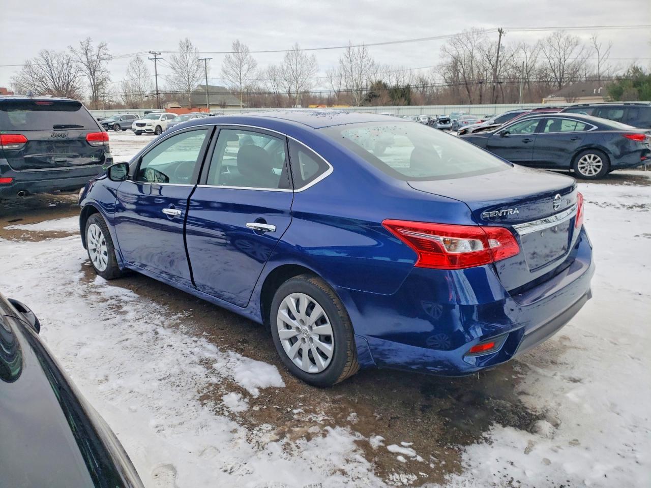 2018 NISSAN SENTRA S photo 2