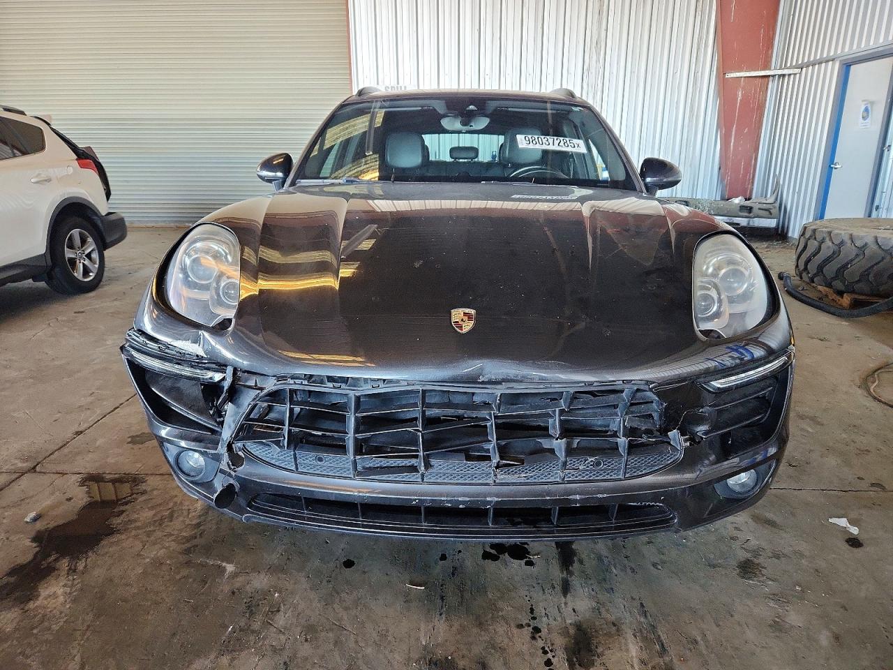 2017 PORSCHE MACAN photo 5