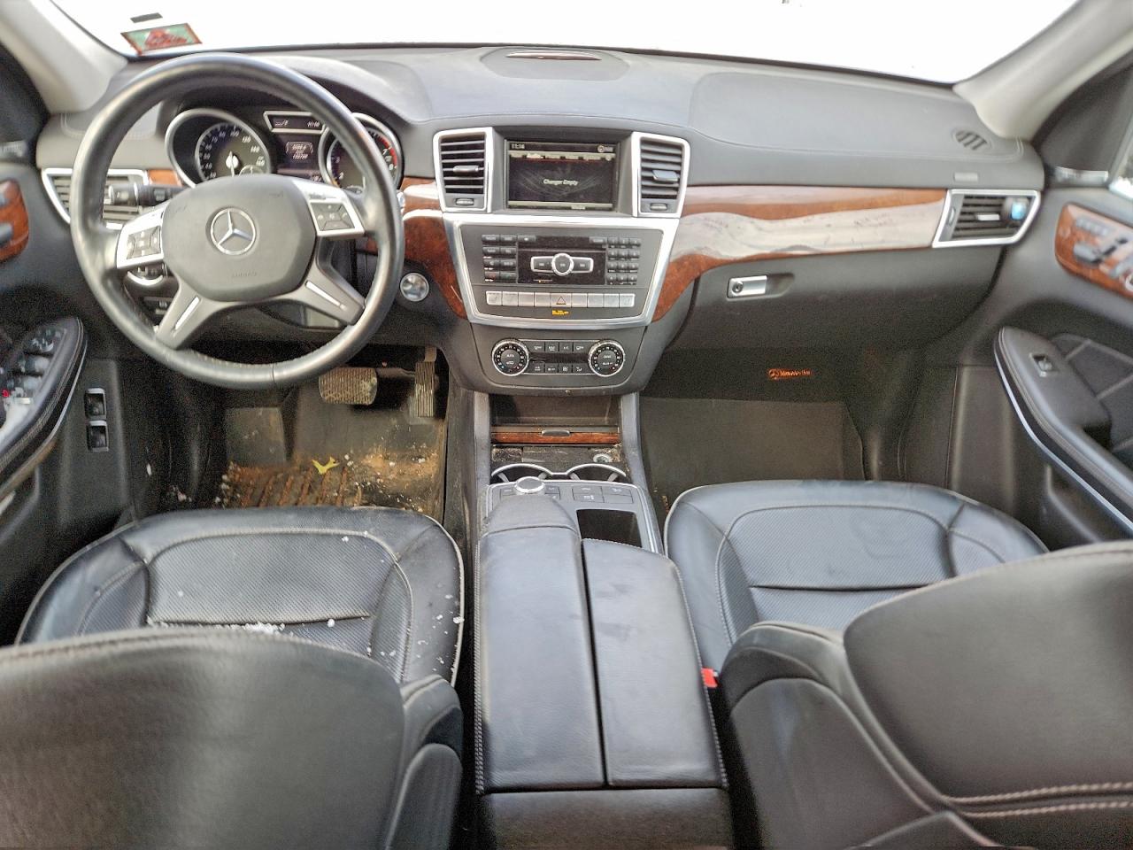 2013 MERCEDES-BENZ GL 550 4MATIC photo 8