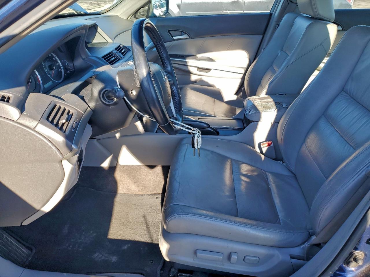 2009 HONDA ACCORD EXL photo 7