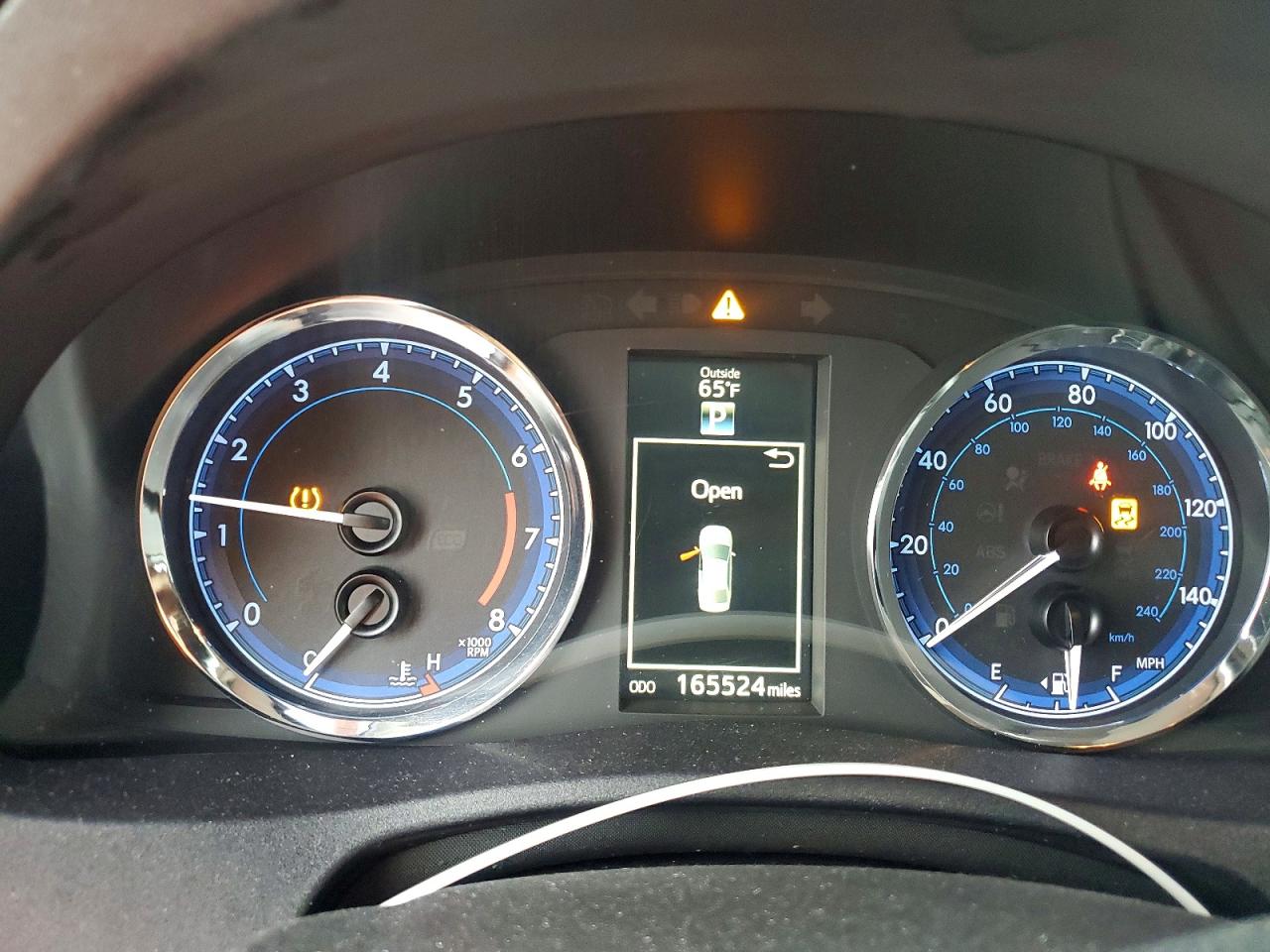 2017 TOYOTA COROLLA L photo 9