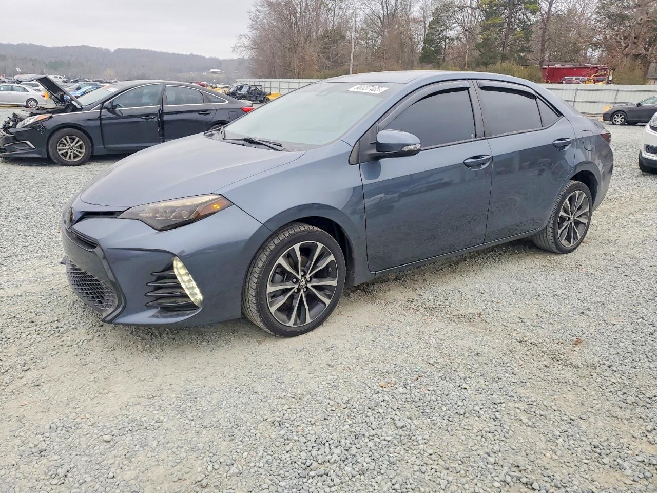 2017 TOYOTA COROLLA