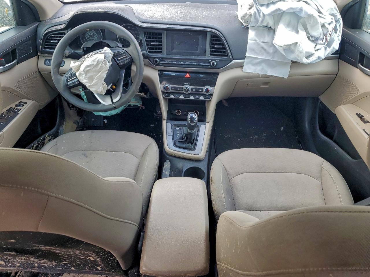 2020 HYUNDAI ELANTRA SE photo 22