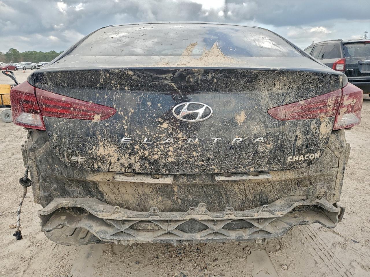 2020 HYUNDAI ELANTRA SE photo 16