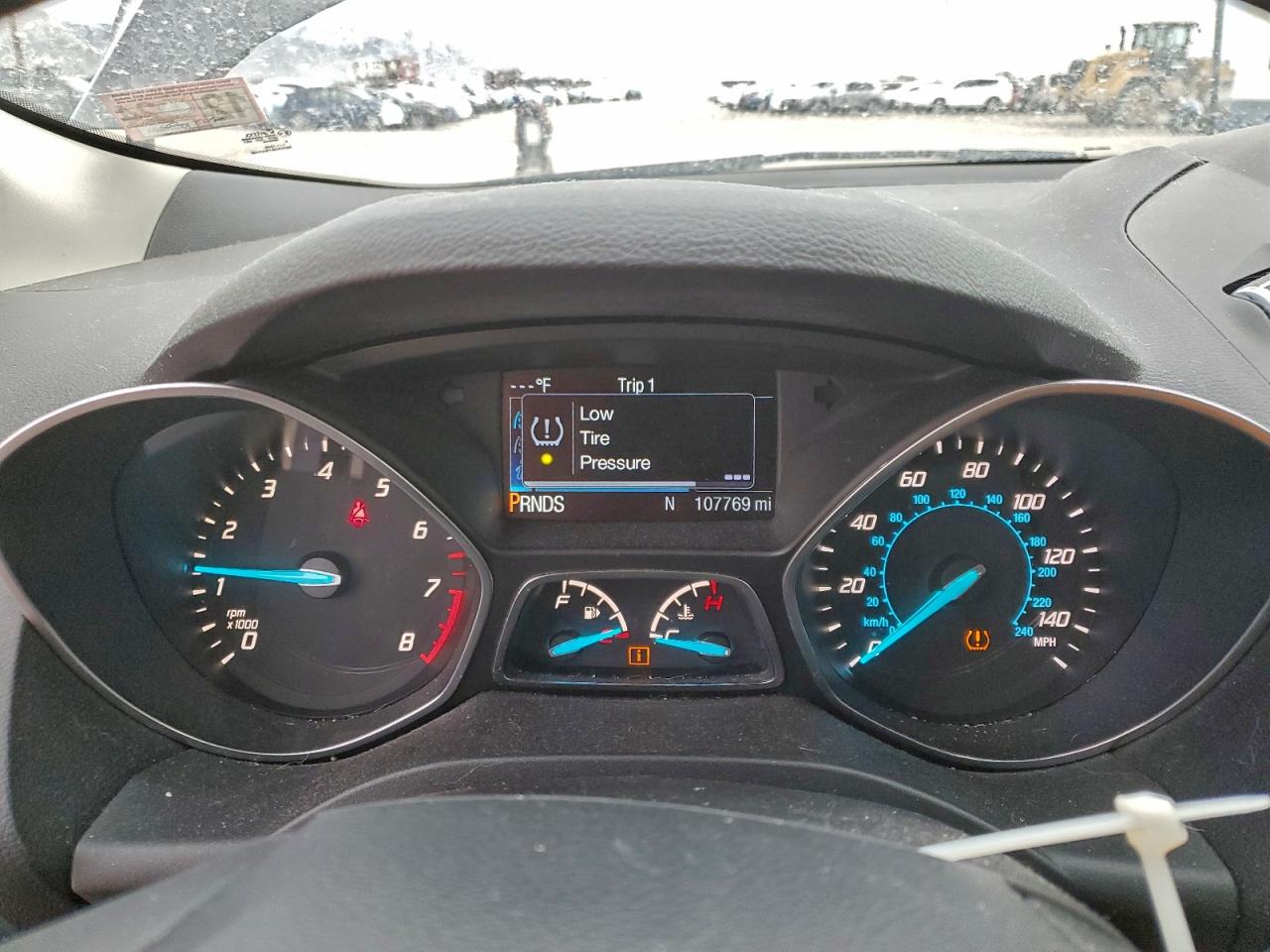2015 FORD ESCAPE TITANIUM photo 9