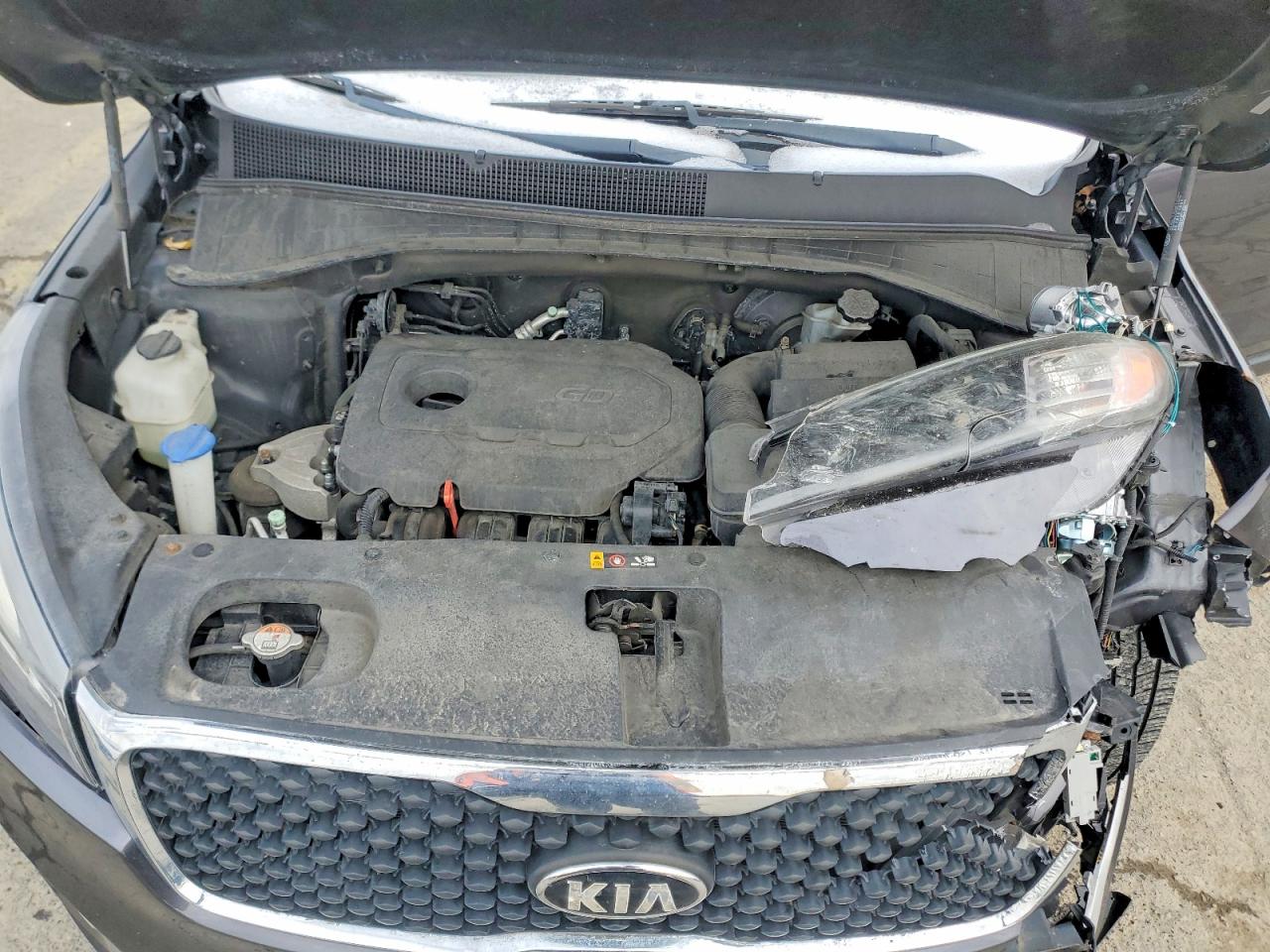 2017 KIA SORENTO LX photo 11
