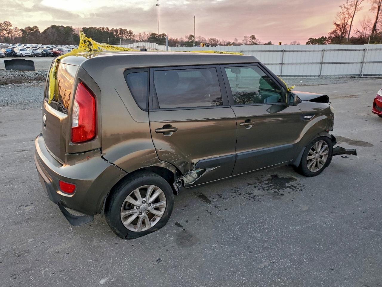 2013 KIA SOUL BASE photo 3
