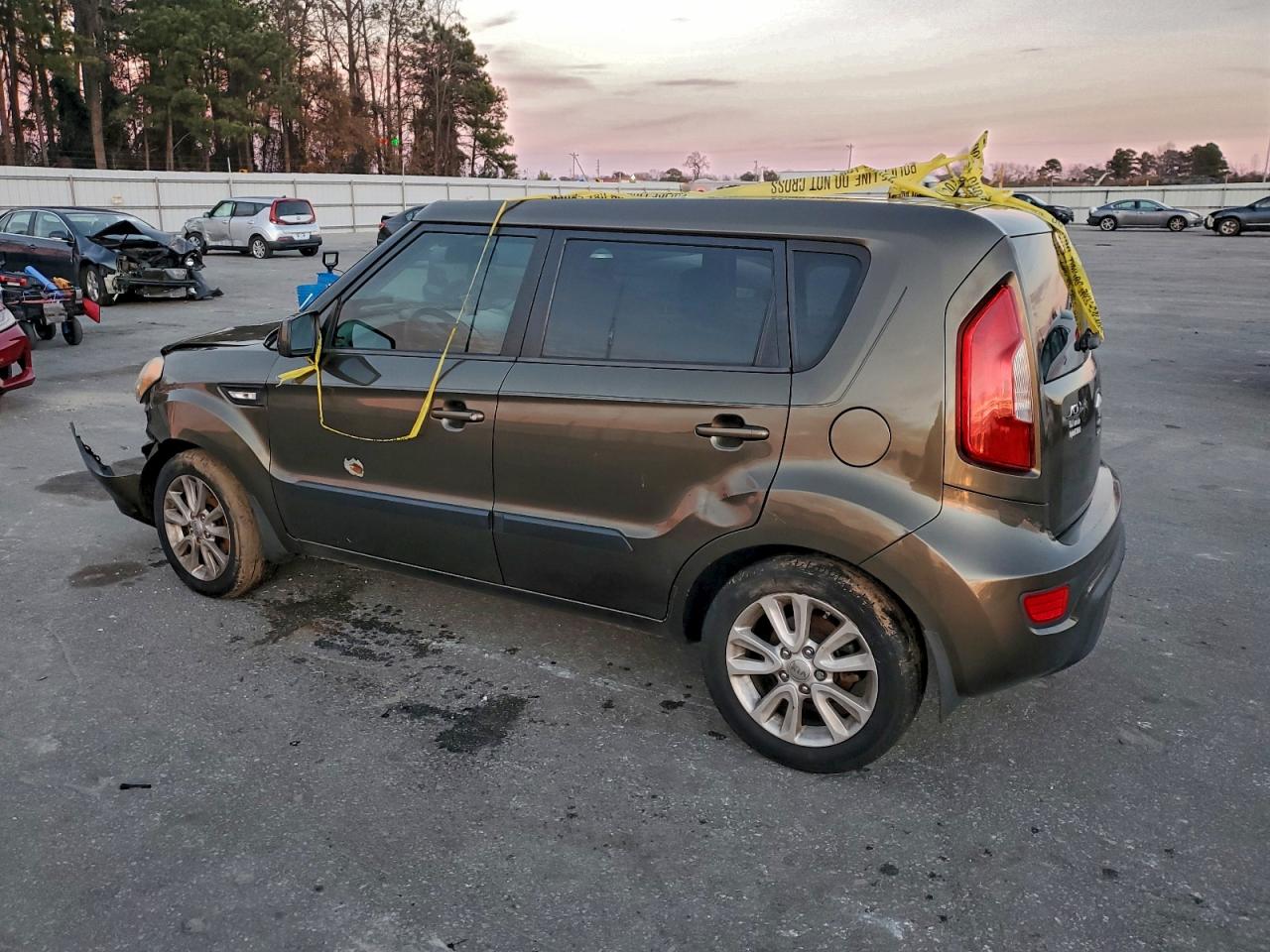 2013 KIA SOUL BASE photo 2