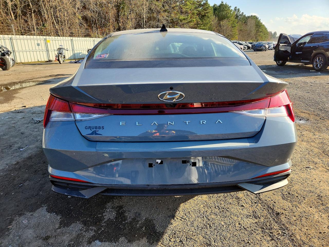 2022 HYUNDAI ELANTRA SEL photo 16