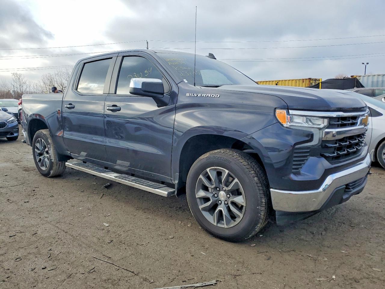 2023 CHEVROLET SILVERADO K1500 LT-L photo 7