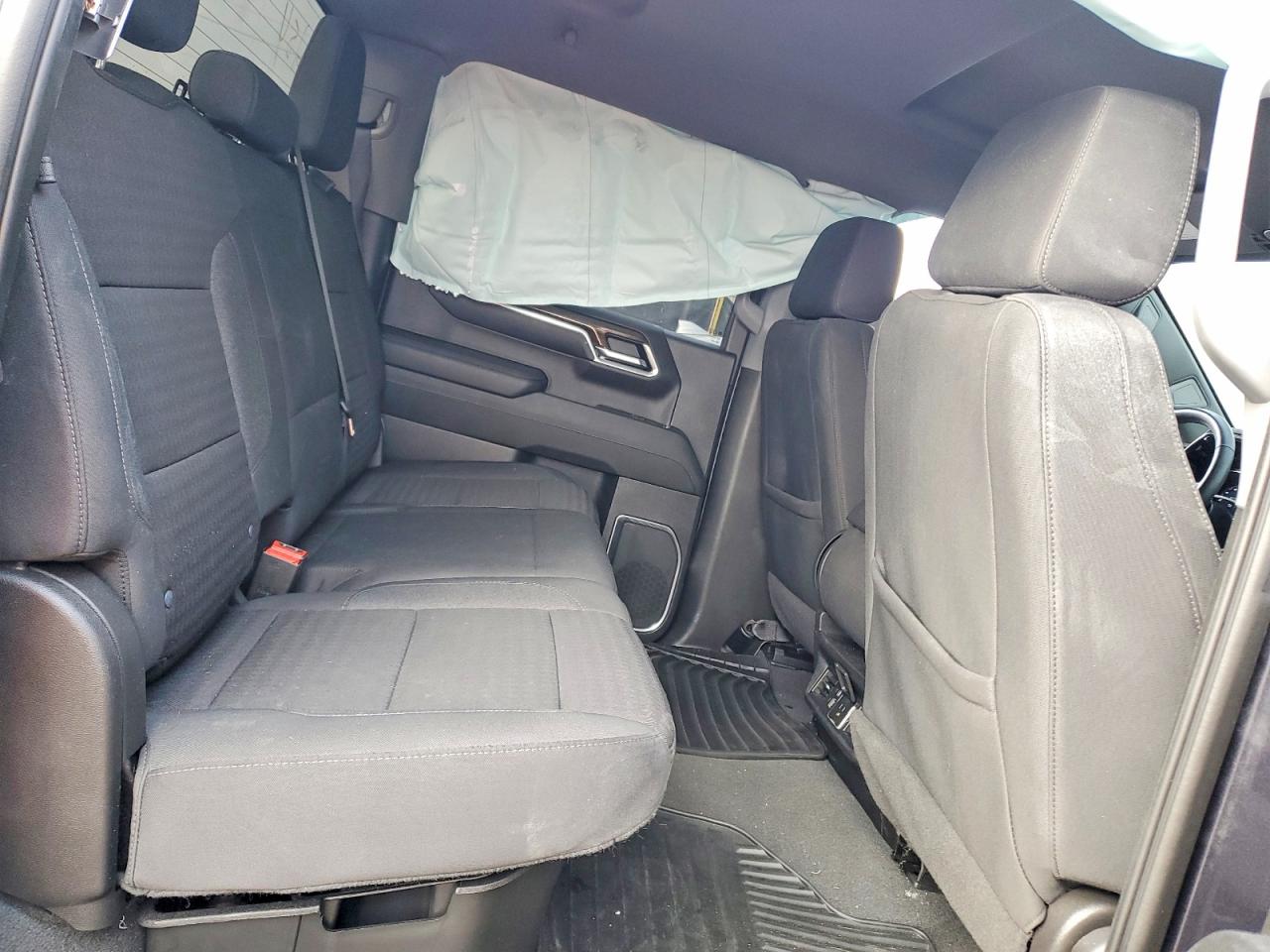 2023 CHEVROLET SILVERADO K1500 LT-L photo 19