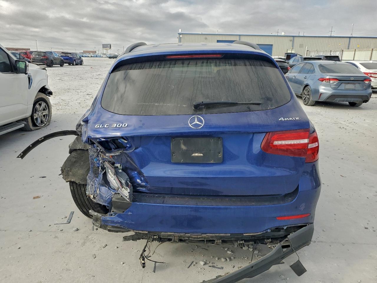 2018 MERCEDES-BENZ GLC 300 4MATIC photo 16