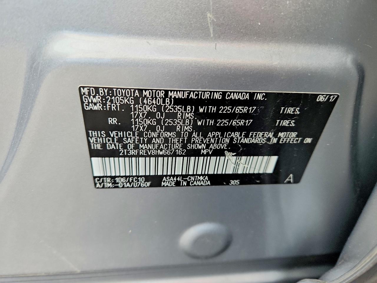 2017 TOYOTA RAV4 XLE photo 13