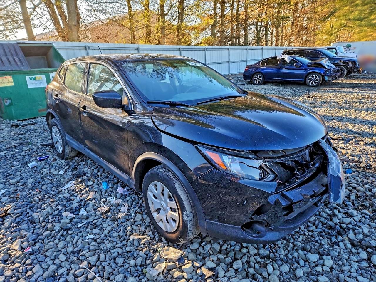 2019 NISSAN ROGUE SPORT S photo 4