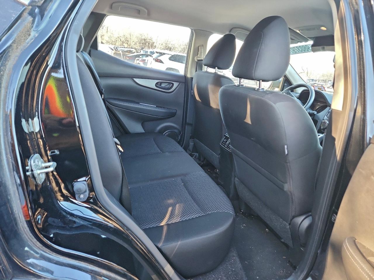 2019 NISSAN ROGUE SPORT S photo 11