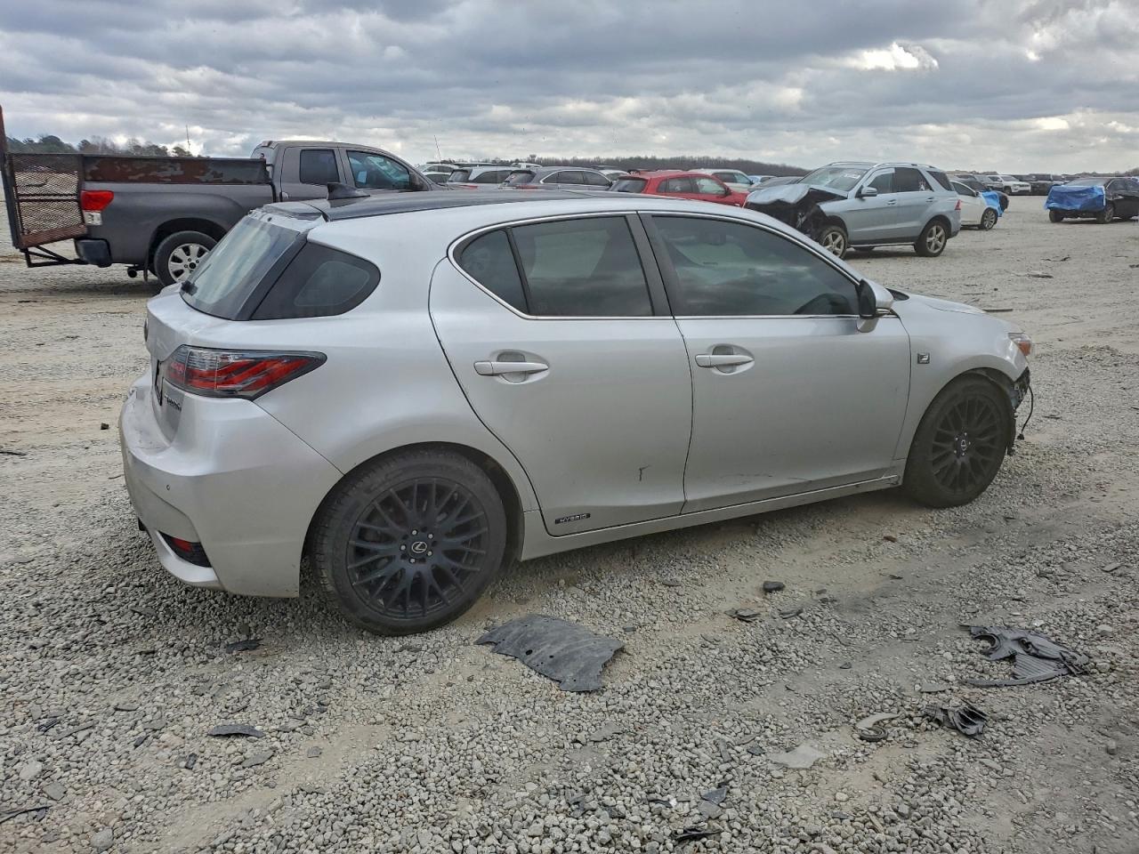 2015 LEXUS CT 200 photo 3