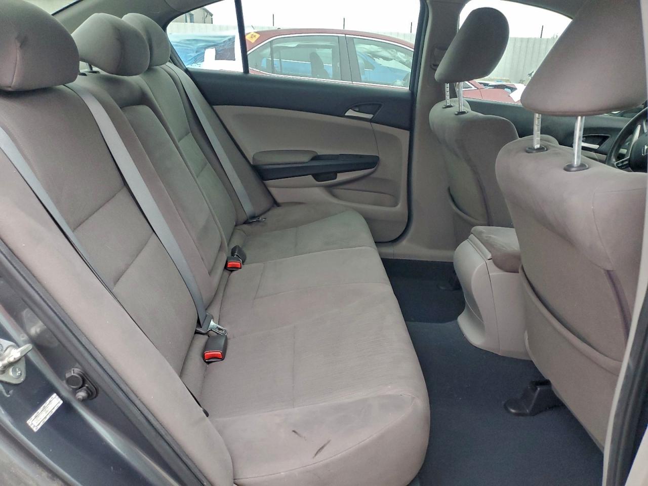 2012 HONDA ACCORD LX photo 10