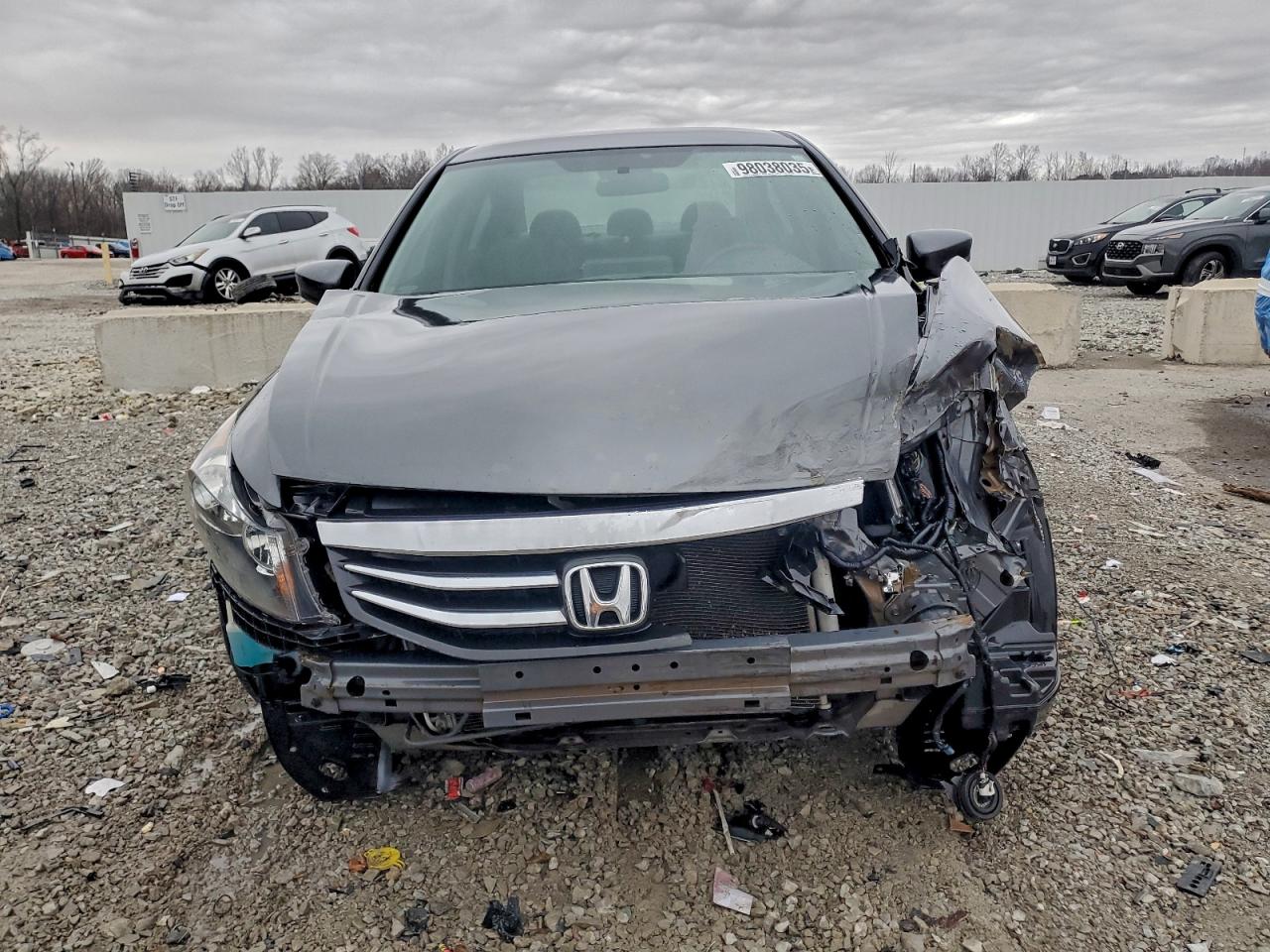 2012 HONDA ACCORD LX photo 5