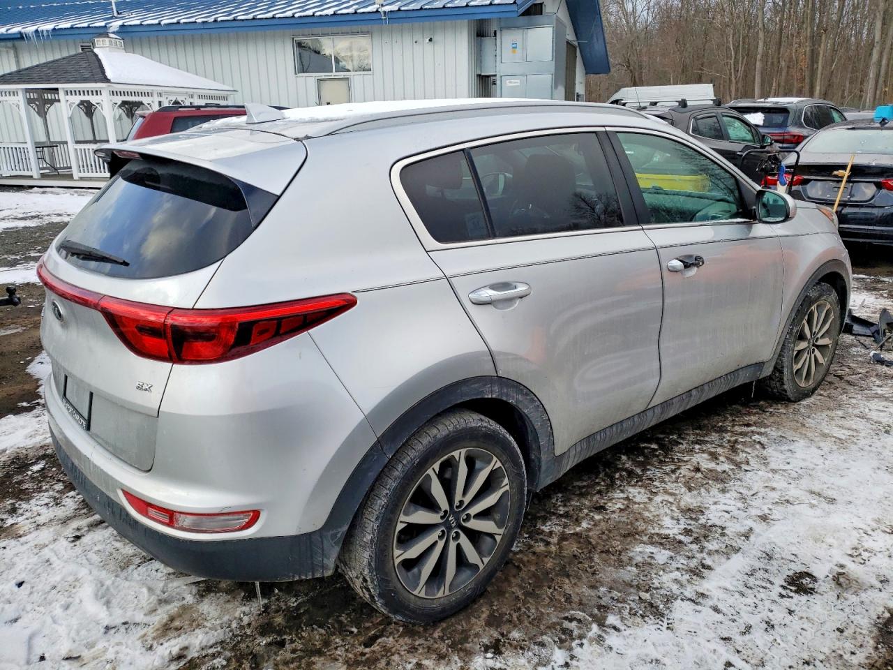 2017 KIA SPORTAGE EX photo 3