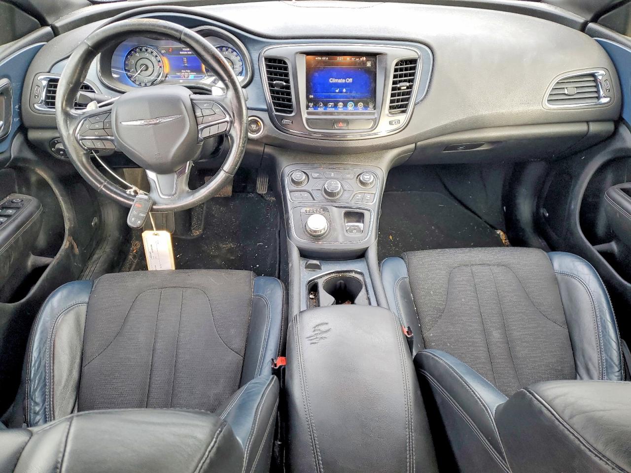 2015 CHRYSLER 200 S photo 8