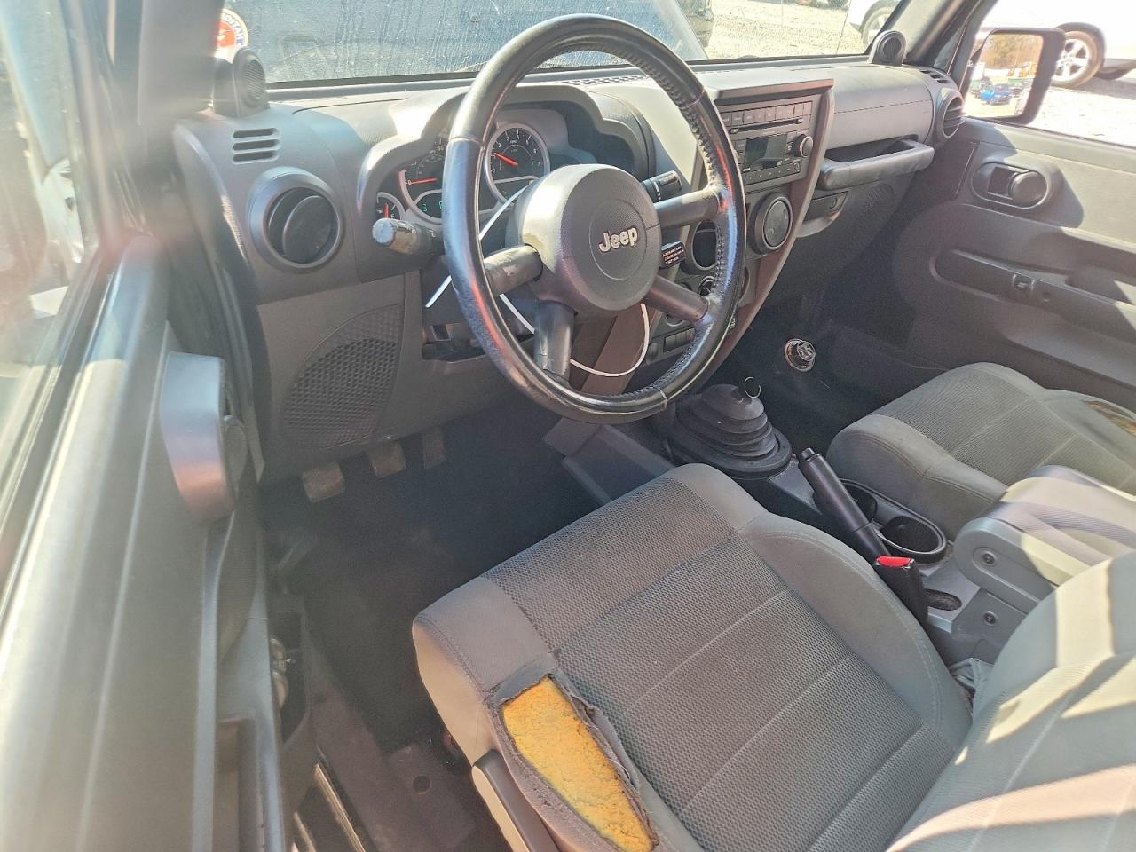 2007 JEEP WRANGLER SAHARA photo 8