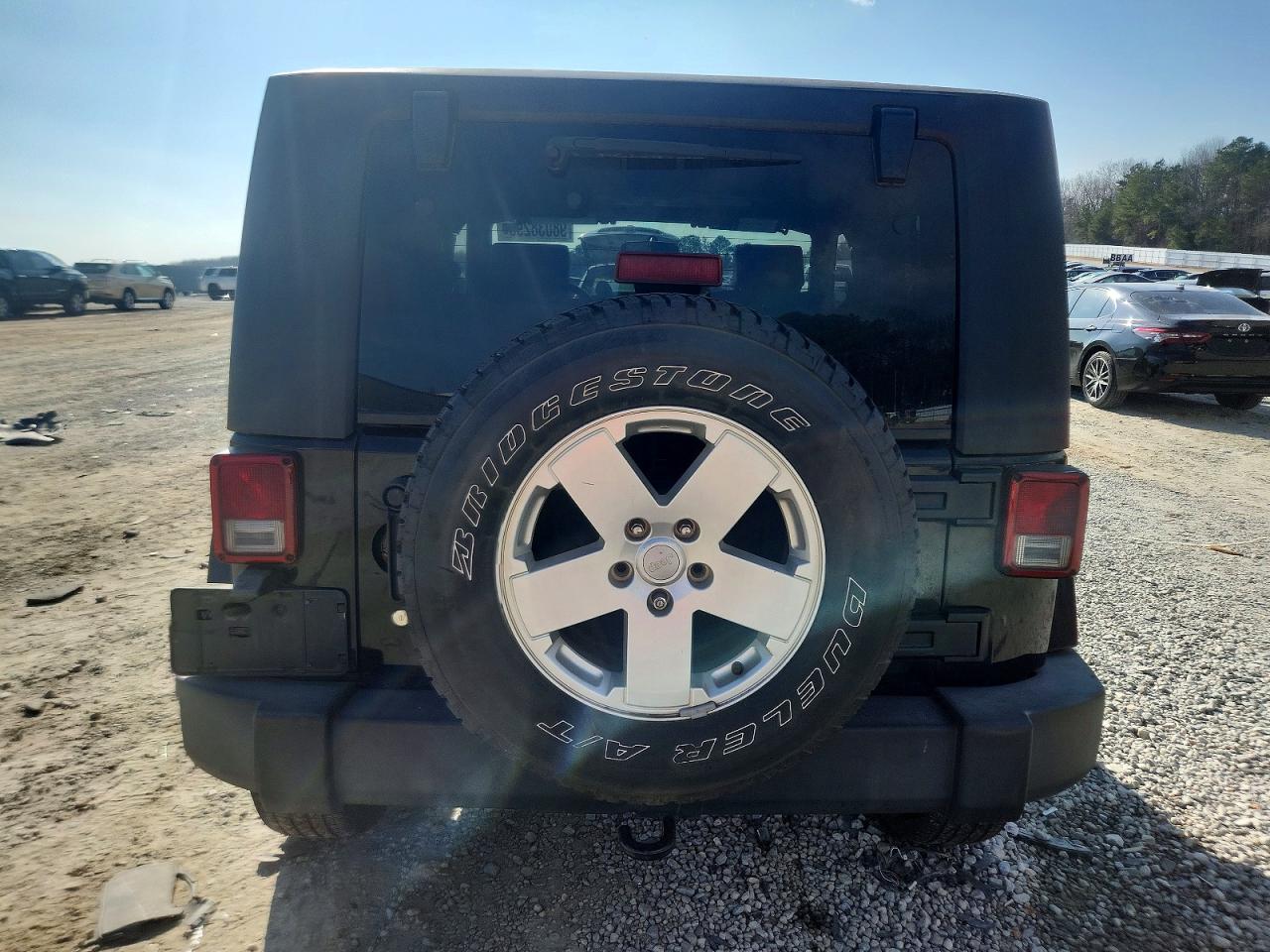 2007 JEEP WRANGLER SAHARA photo 6