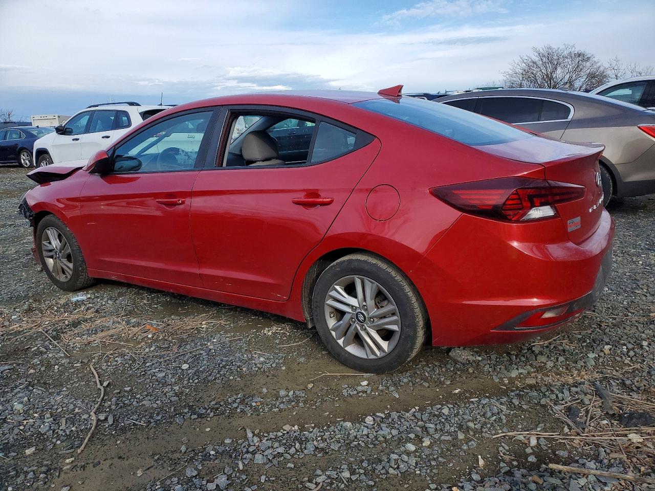 2020 HYUNDAI ELANTRA SEL photo 2