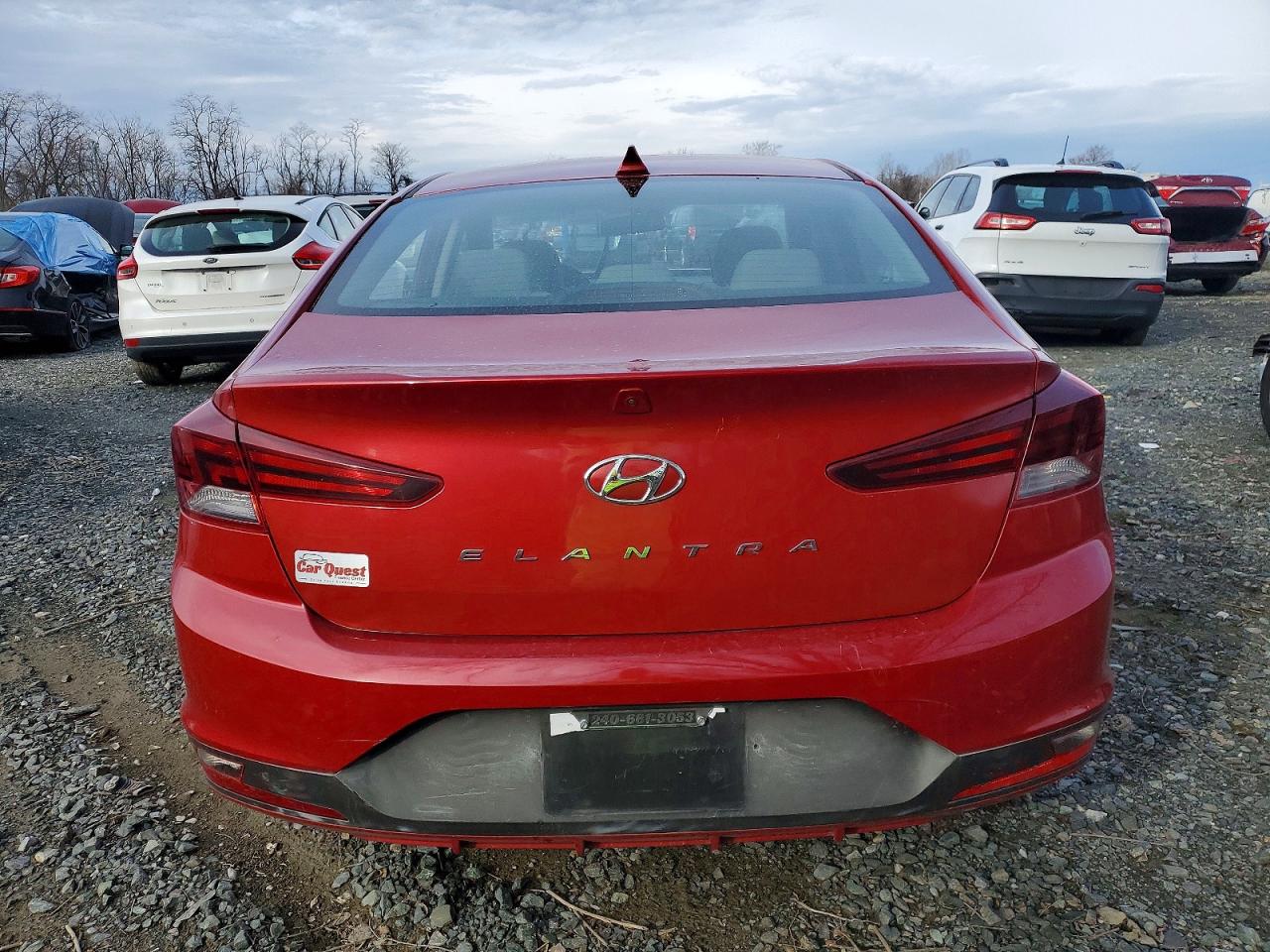 2020 HYUNDAI ELANTRA SEL photo 6
