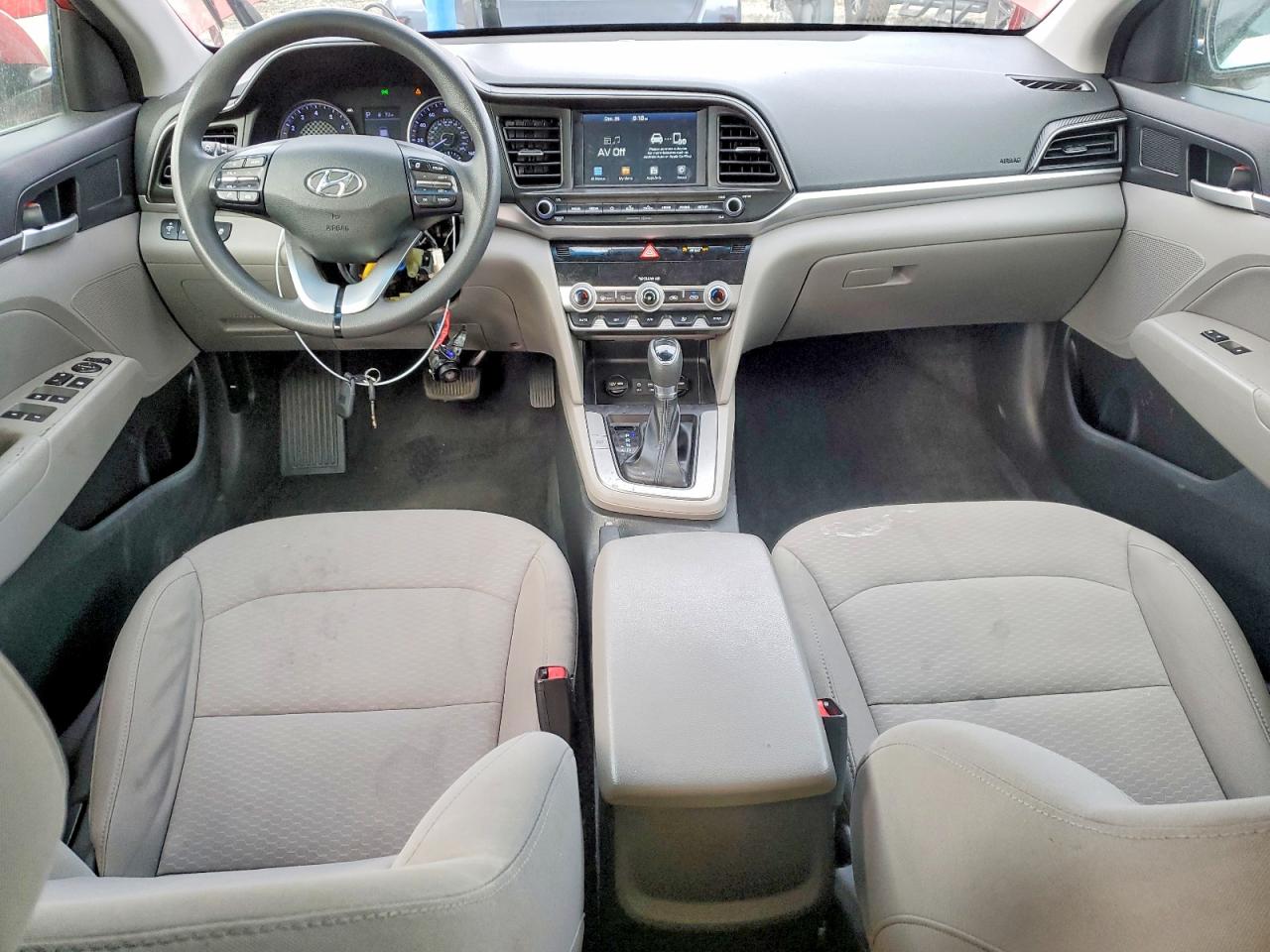 2020 HYUNDAI ELANTRA SEL photo 8