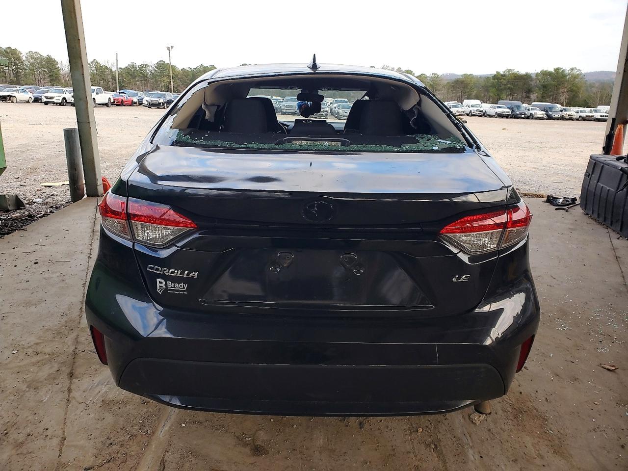 2022 TOYOTA COROLLA LE photo 6