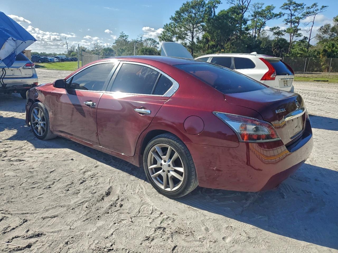 2013 NISSAN MAXIMA S photo 2
