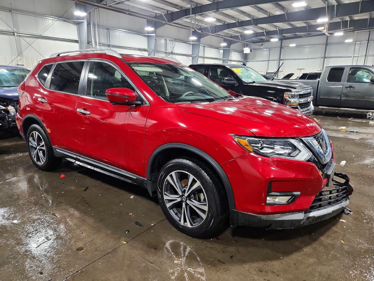 2017 NISSAN ROGUE SV photo 4