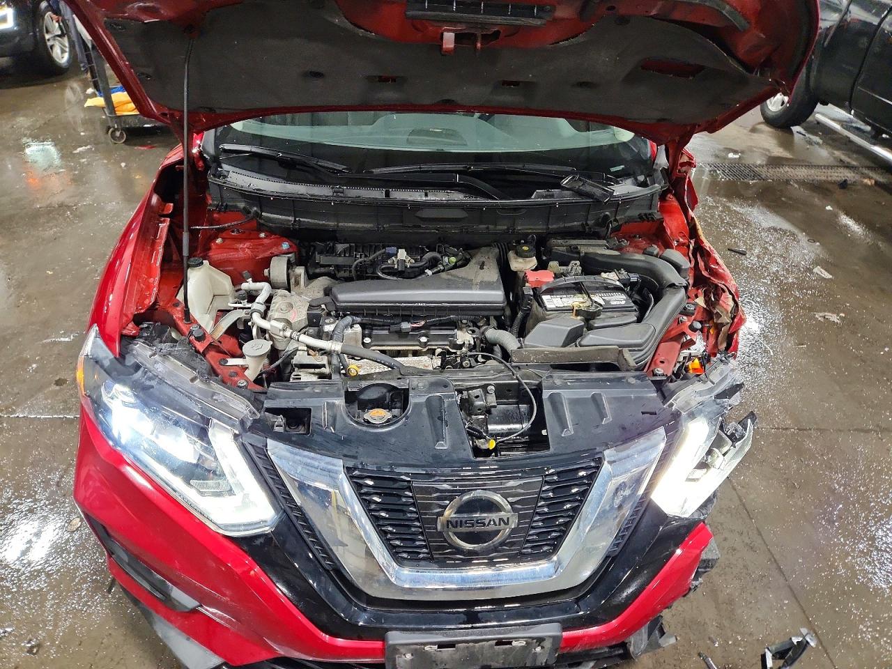2017 NISSAN ROGUE SV photo 12