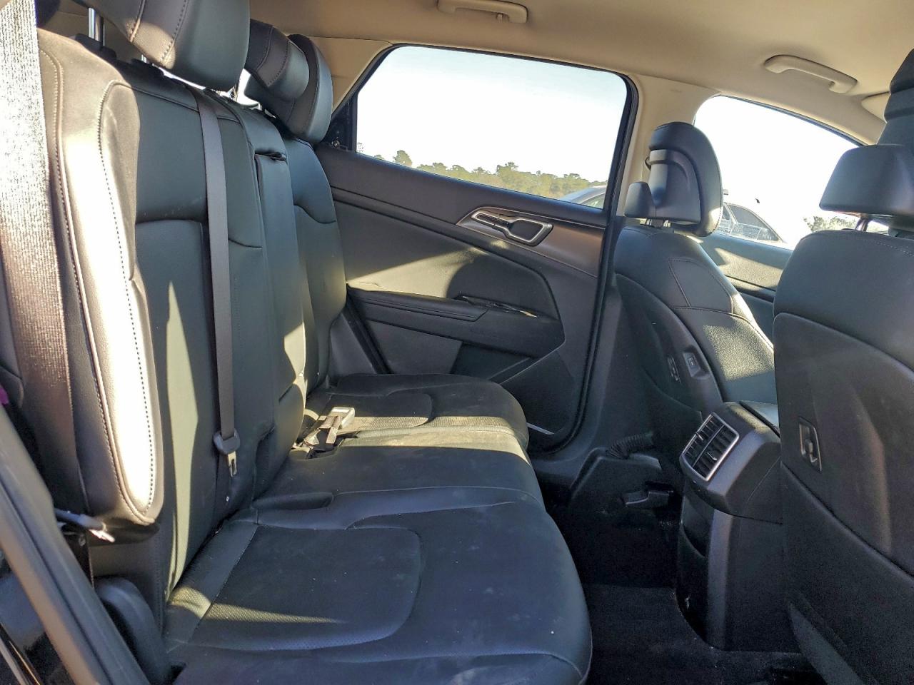 2023 KIA SPORTAGE EX photo 11