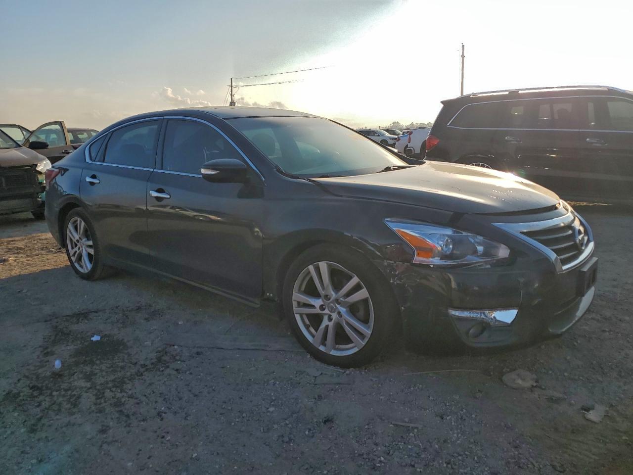 2013 NISSAN ALTIMA 3.5S photo 4