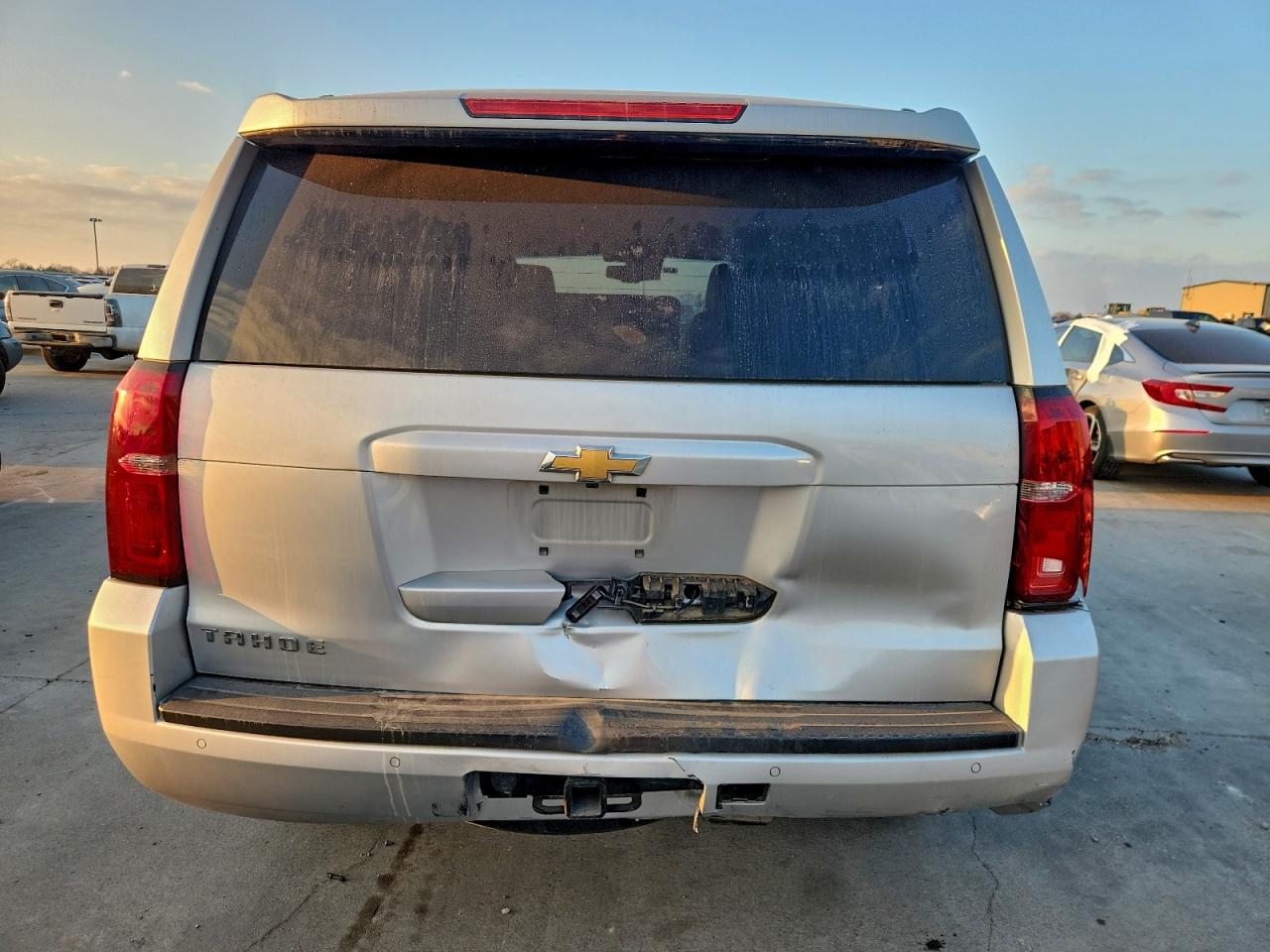 2016 CHEVROLET TAHOE C1500 LT photo 6