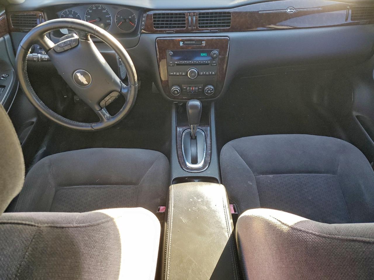 2013 CHEVROLET IMPALA LT photo 8
