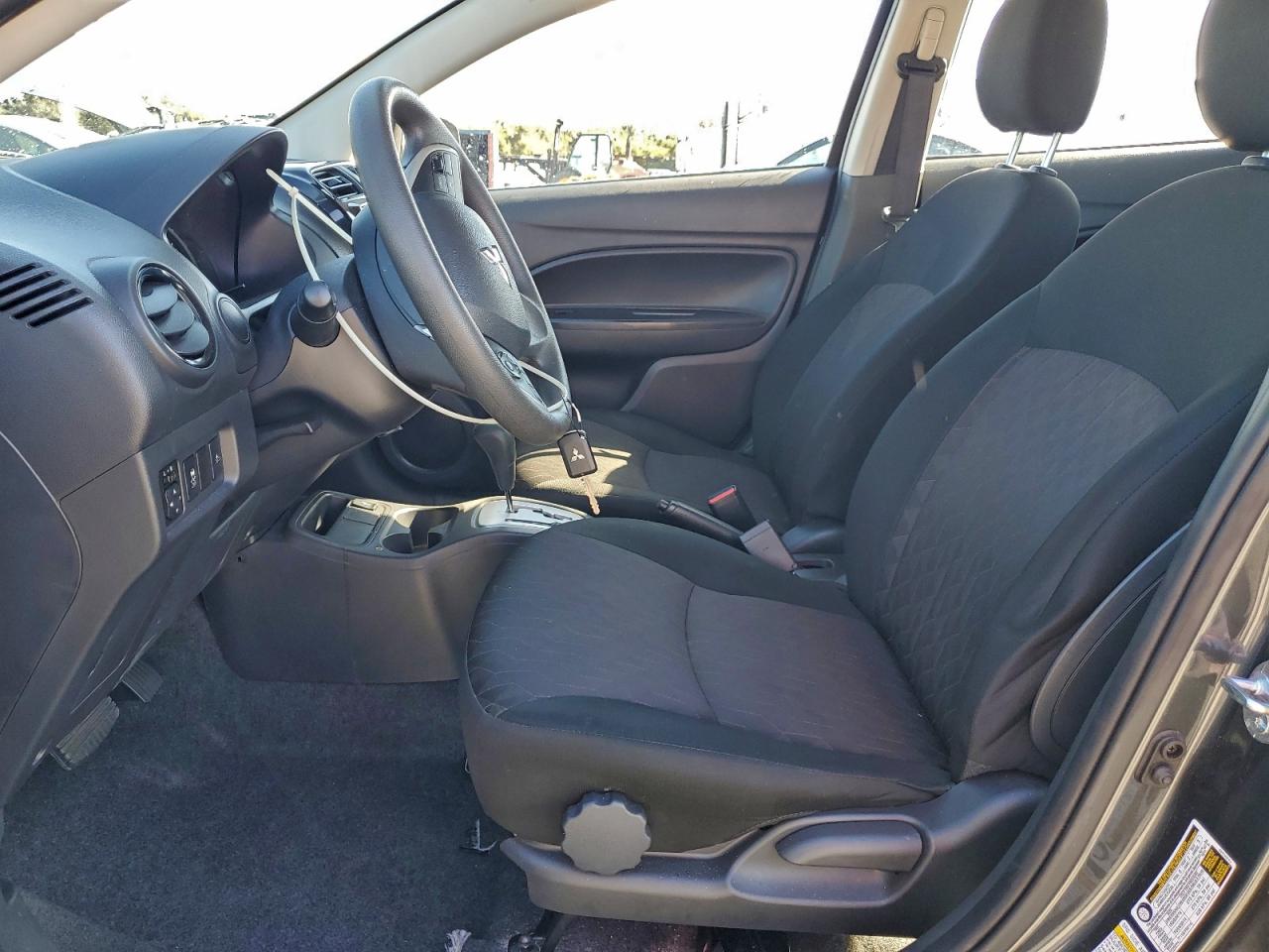 2024 MITSUBISHI MIRAGE ES photo 7