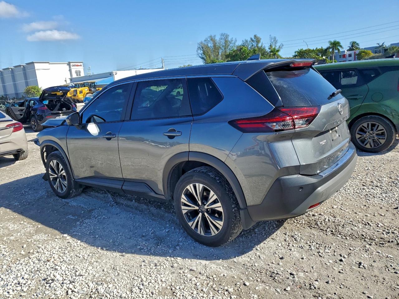 2023 NISSAN ROGUE SV photo 2