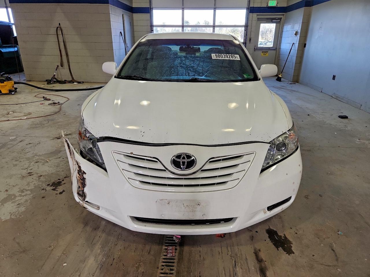 2009 TOYOTA CAMRY BASE photo 5