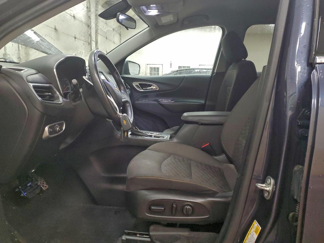 2018 CHEVROLET EQUINOX LT photo 7